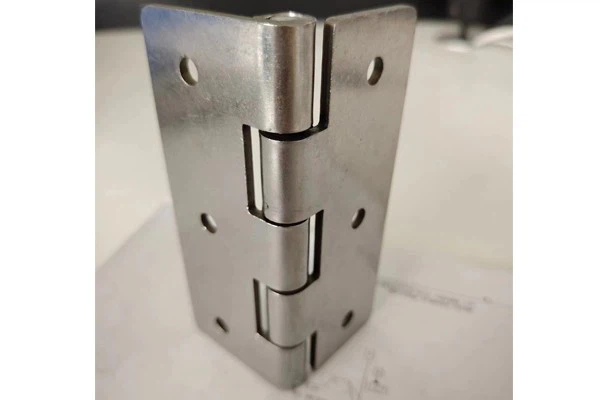 Alternative Stretch-resistant Blum 110 Hinges