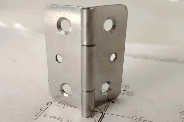 Corrosion-resistant Commercial Hinges