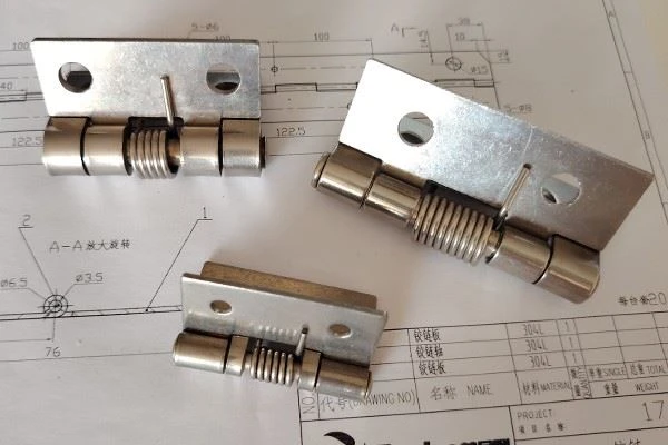 Large Spring Hinge